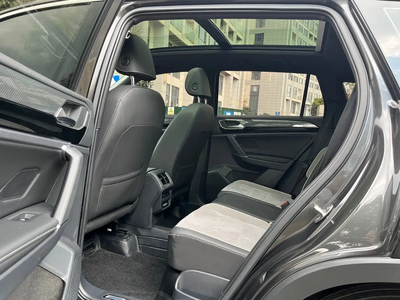 Volkswagen Tayron 2019 380TSI 4WD R-Line China VI фото 5