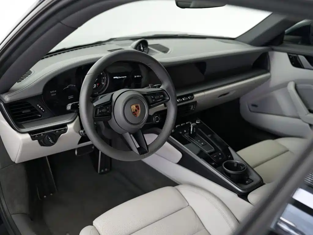 Photo 10 - Porsche 911