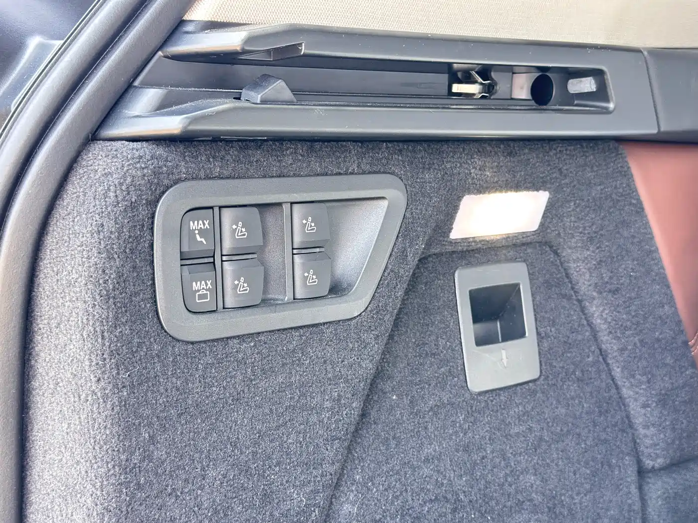 BMW X7 2023 2023 xDrive40i Leading Luxury Package