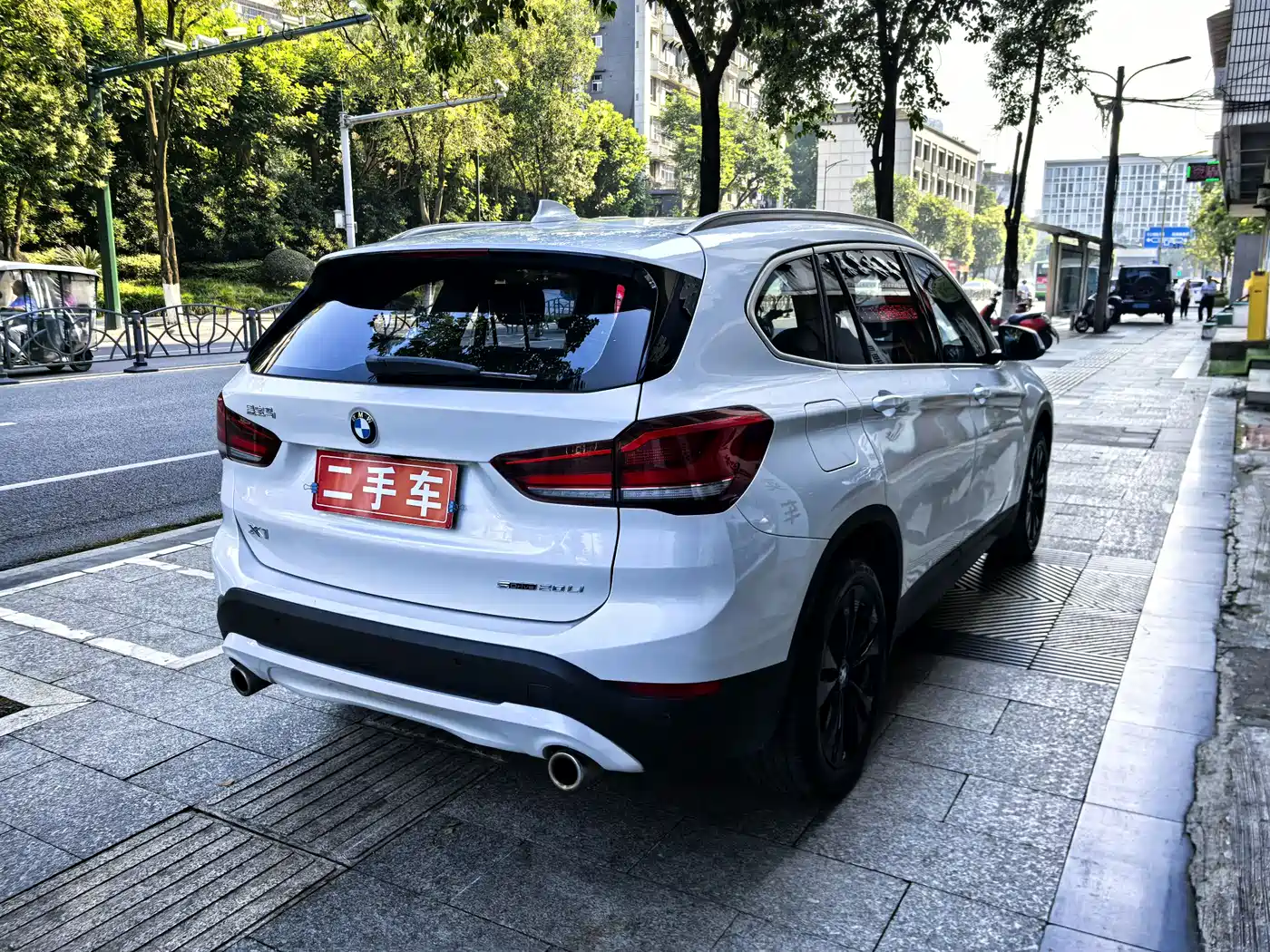 BMW X1 2021 sDrive20Li Fashion фото 8