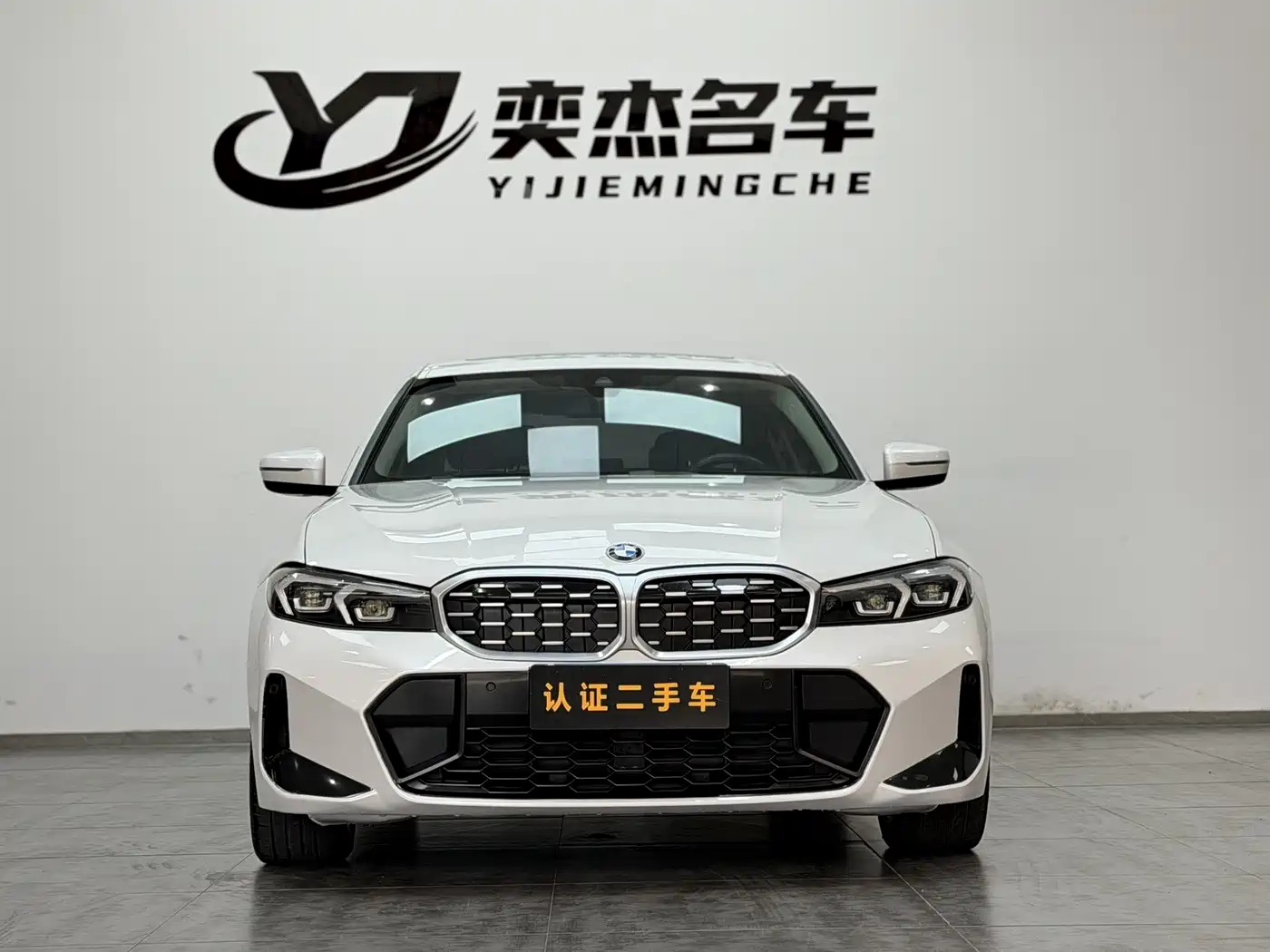 BMW 3 Series 2023 325Li M Sport Package фото 2