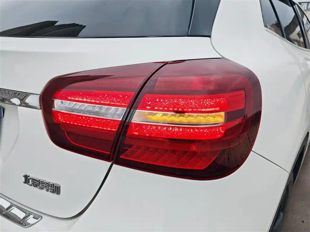Mercedes-Benz GLA 2019 GLA 200 Fashion фото 8