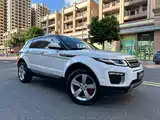 Photo 3 - Land Rover Range Rover Evoque