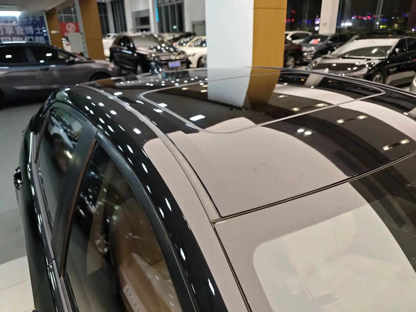 Toyota Levin 2016 Hybrid 1.8H GS E-CVT Elite Sunroof фото 32
