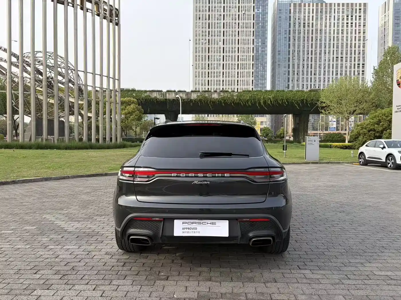 Porsche Macan 2022 Macan 2.0T фото 8