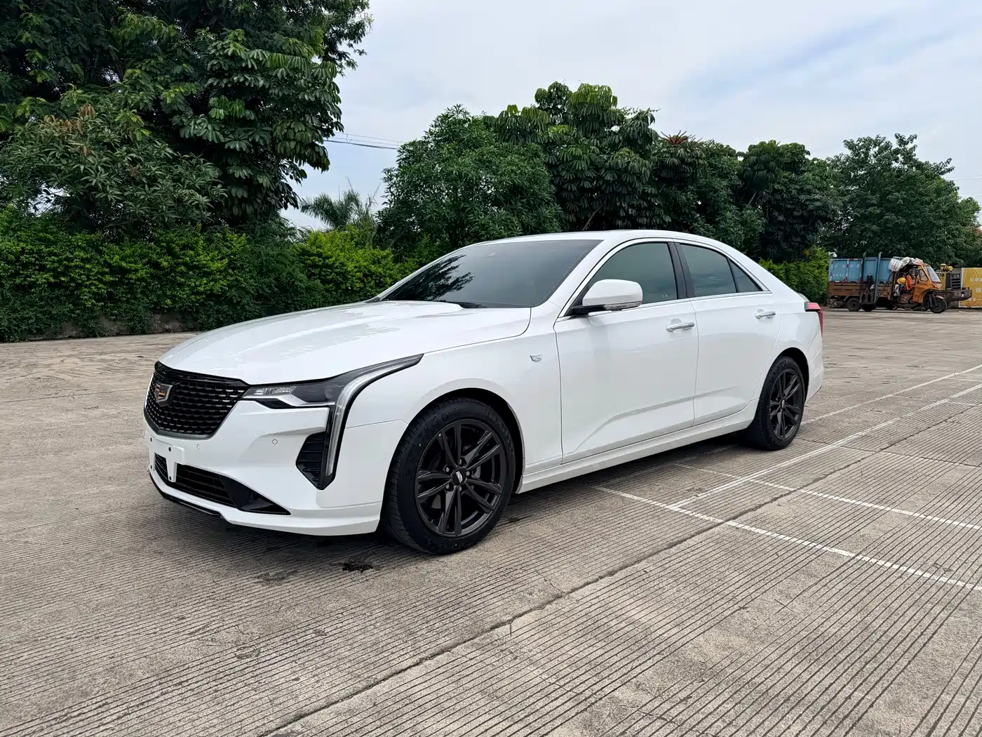Cadillac CT4 2024 2022 28T Luxury Model