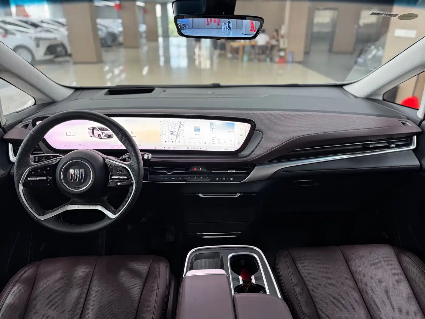 Buick Century 2025 2.0T 7-Seater World Edition фото 14