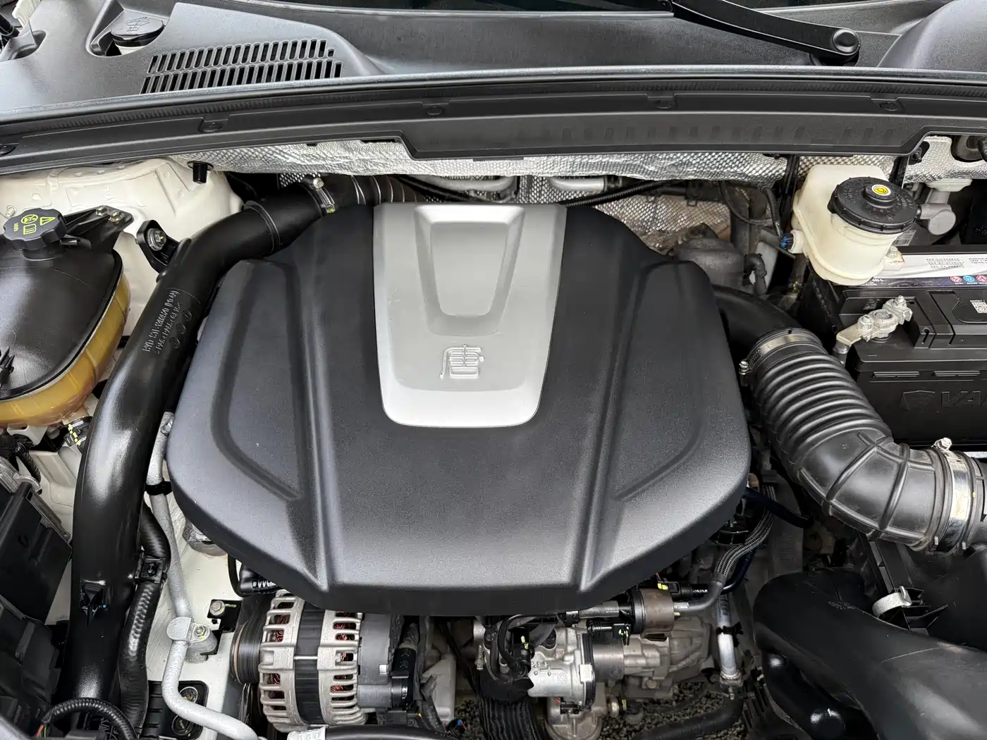 BYD Tang 2018 2.0T Automatic Smart Connection Honor Edition 7-Seater China V фото 28