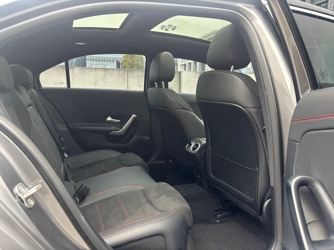 Mercedes-Benz A-Class 2025 Facelift A 200 L Fashion Edition фото 8