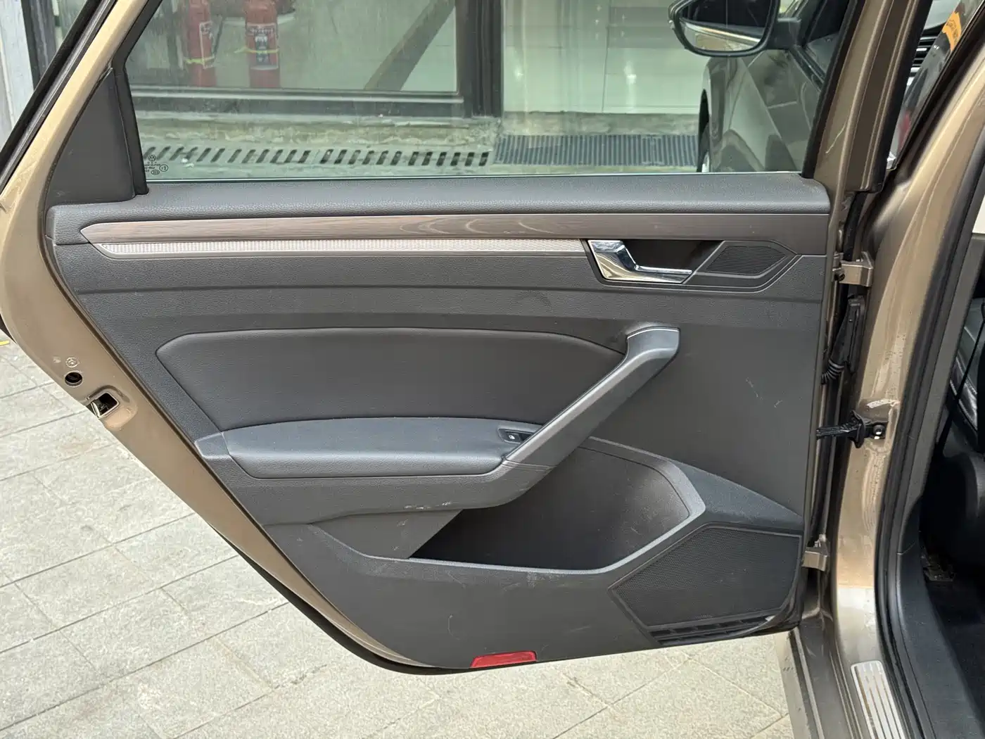 Volkswagen Passat 2017 330TSI DSG Prestige фото 14
