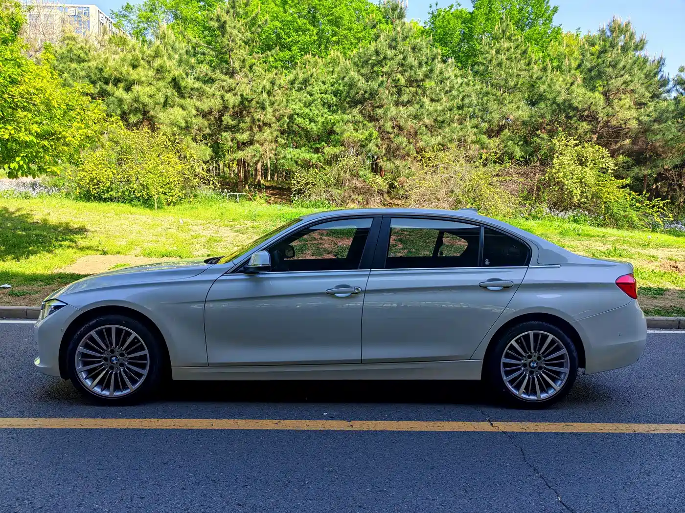 BMW 3 Series 2019 320Li Fashion Type фото 3
