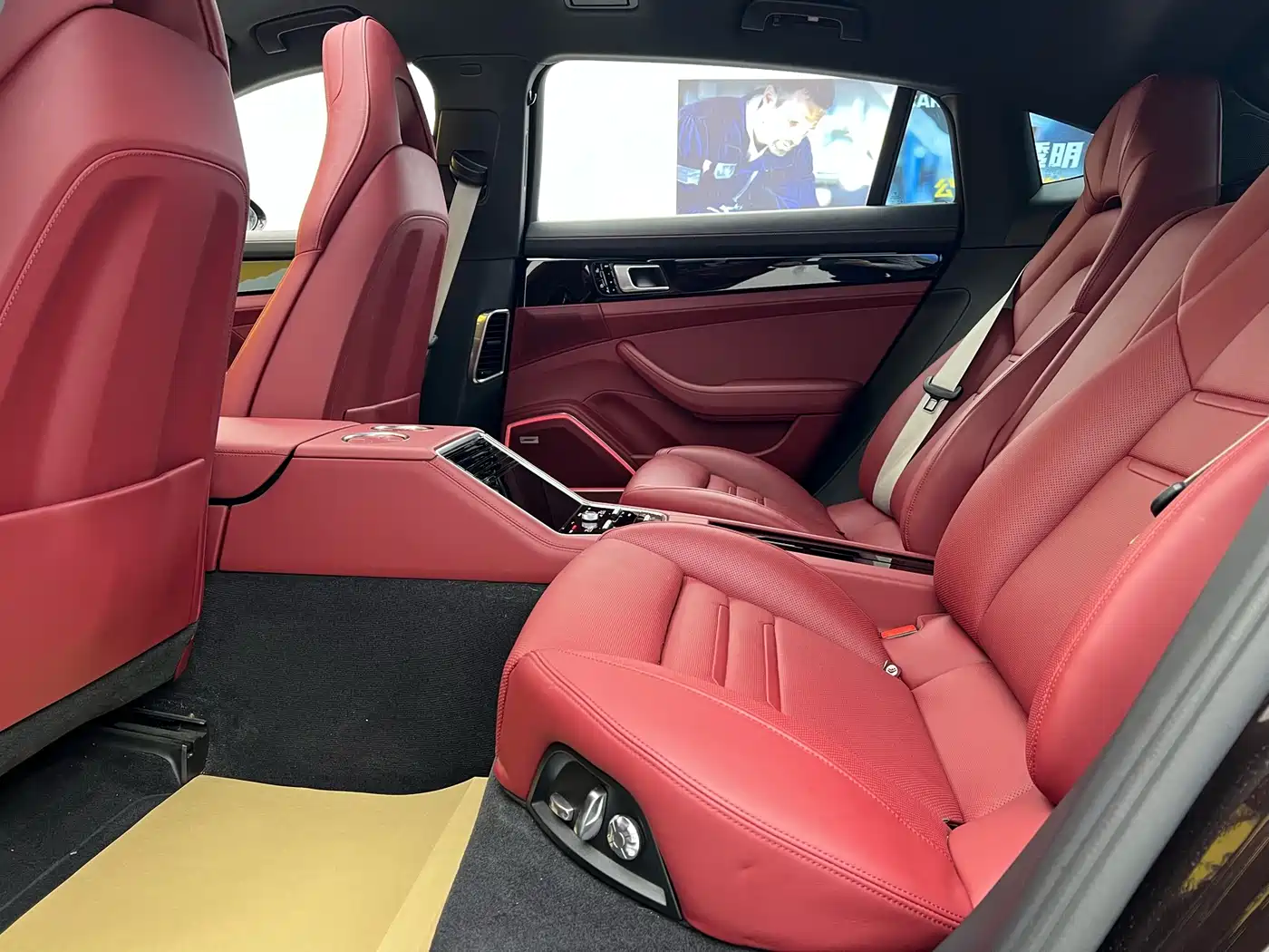 Porsche Panamera 2019 Panamera Executive Long Wheelbase 2.9T фото 27