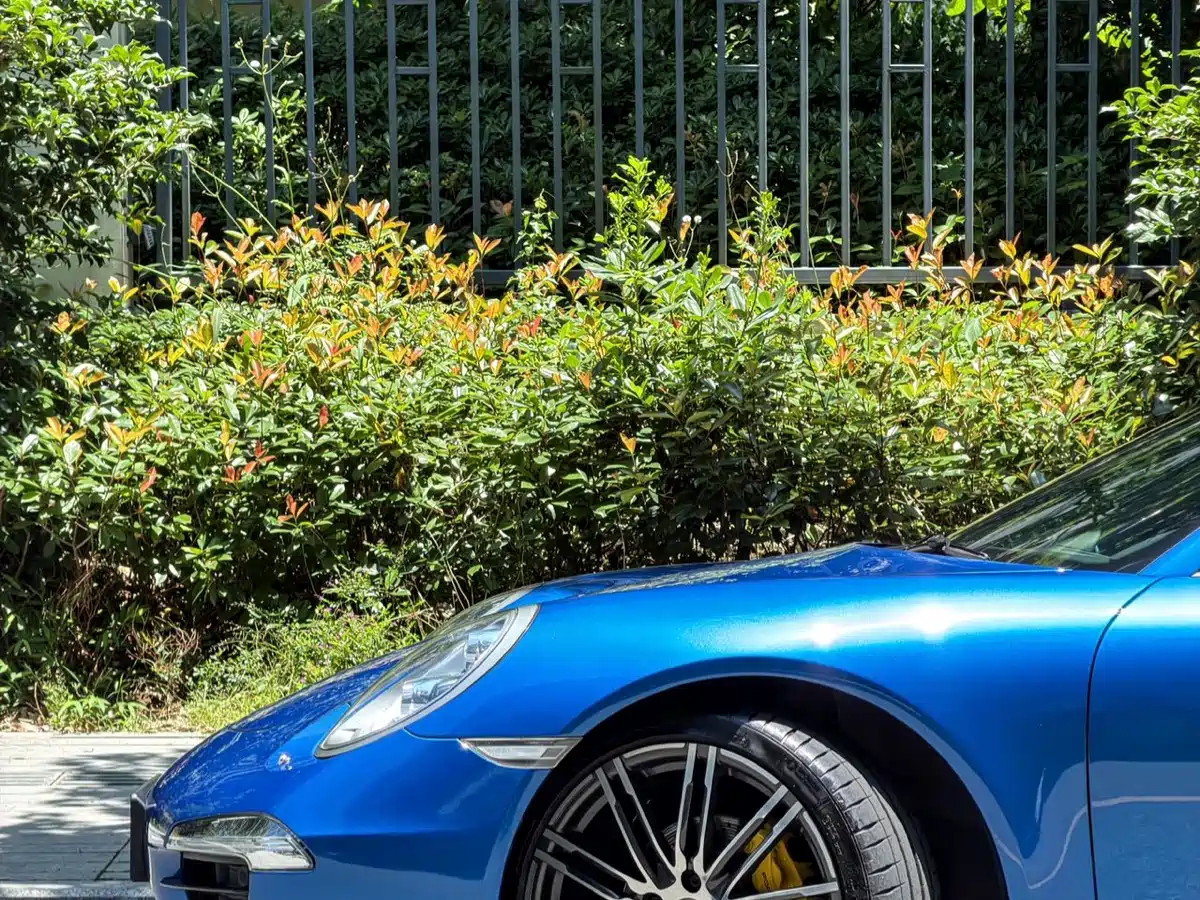 Porsche 911 2015 Carrera 3.4L Style Edition фото 16