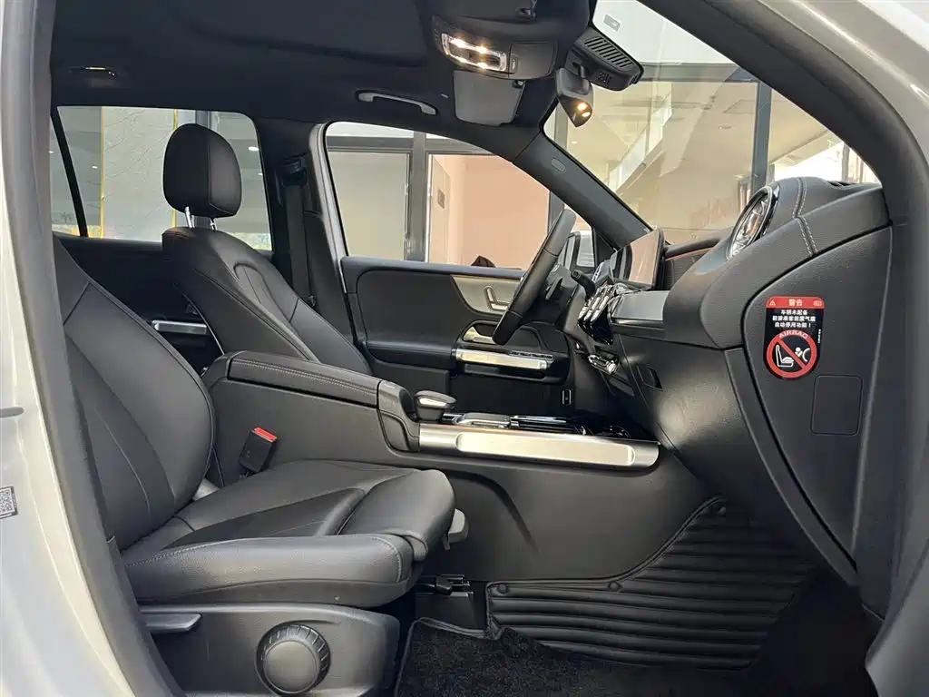 Mercedes-Benz GLB 2021 GLB 200 Dynamic фото 15