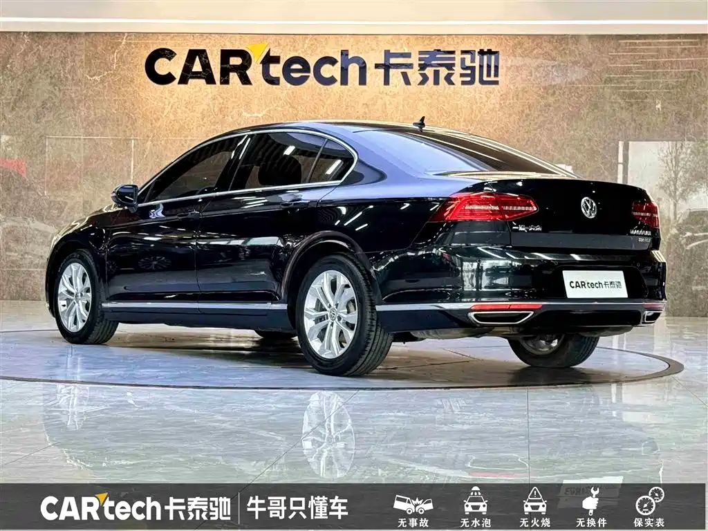 Volkswagen Magotan 2019 330TSI DSG Luxury China V фото 7