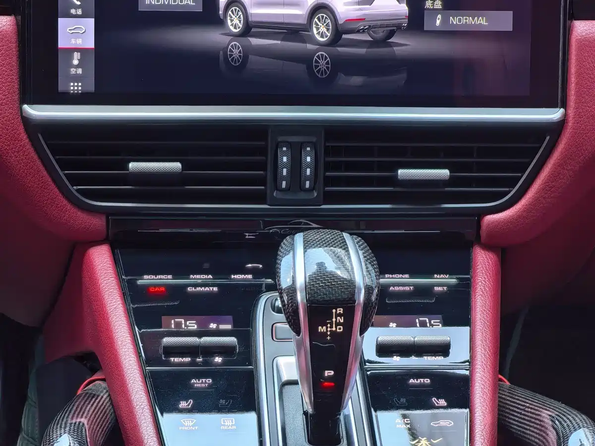 Porsche Cayenne 2019 Cayenne 3.0T фото 10