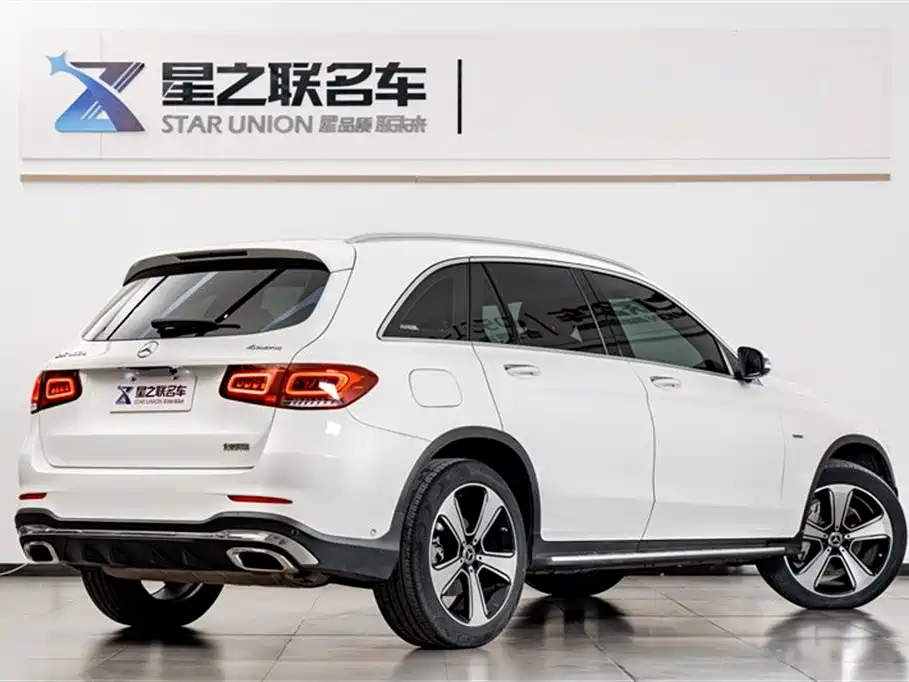 Mercedes-Benz GLC 2022 Facelift GLC 300 L 4MATIC Dynamic Collector's Edition фото 7