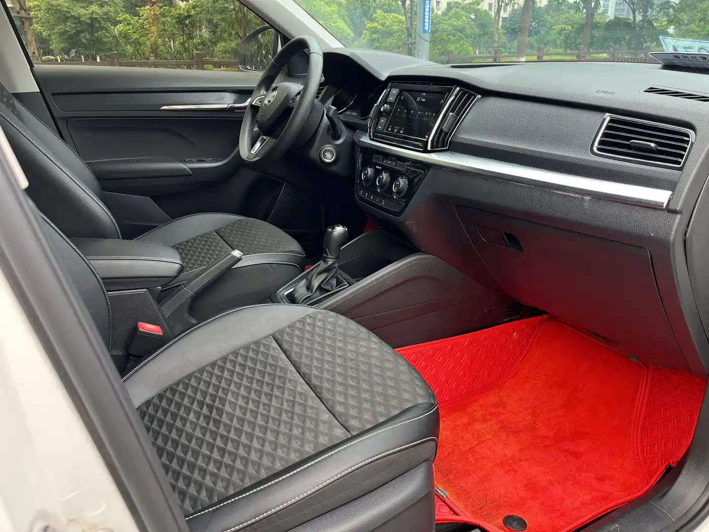 Škoda Kamiq 2018 1.5L Automatic Comfort Version China VI фото 8