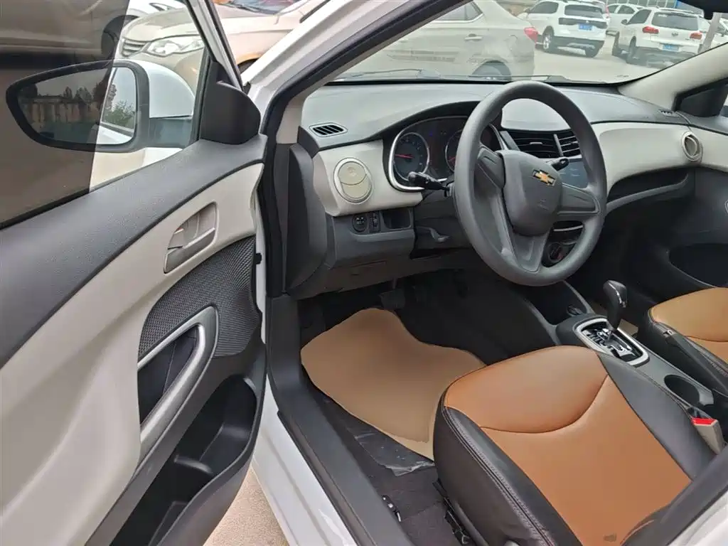 Chevrolet Sail 2018 Sail 3 1.3L AMT Ideal фото 16