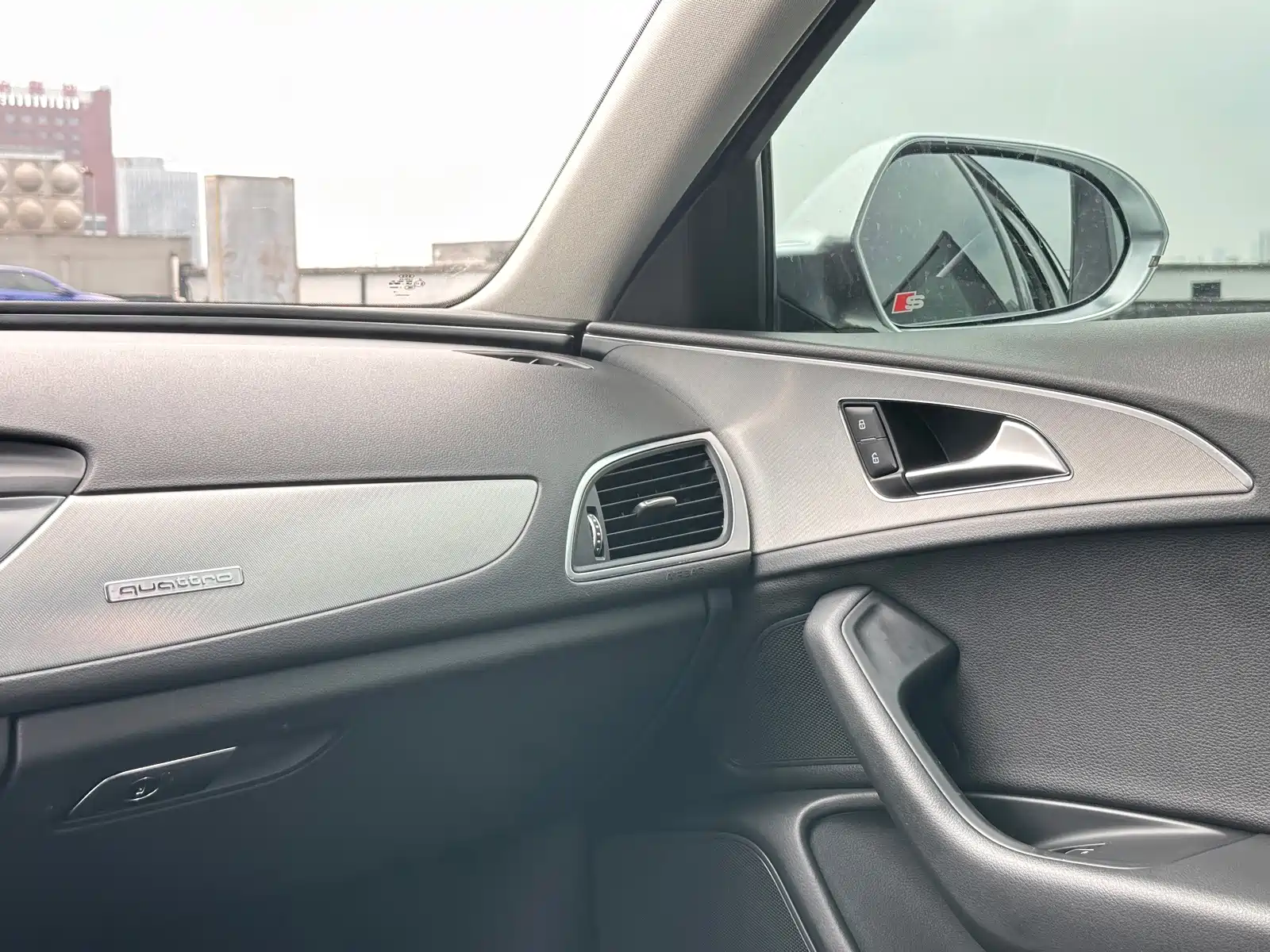 Фото 21 - Audi A6 (Import)