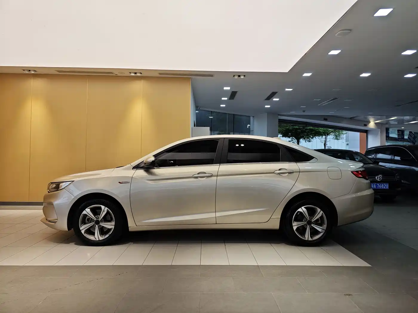 GEELY AUTOMOBILE EMGRAND GL