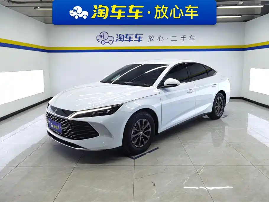 BYD Qin L 2024 DM-i 80KM Leading Edition
