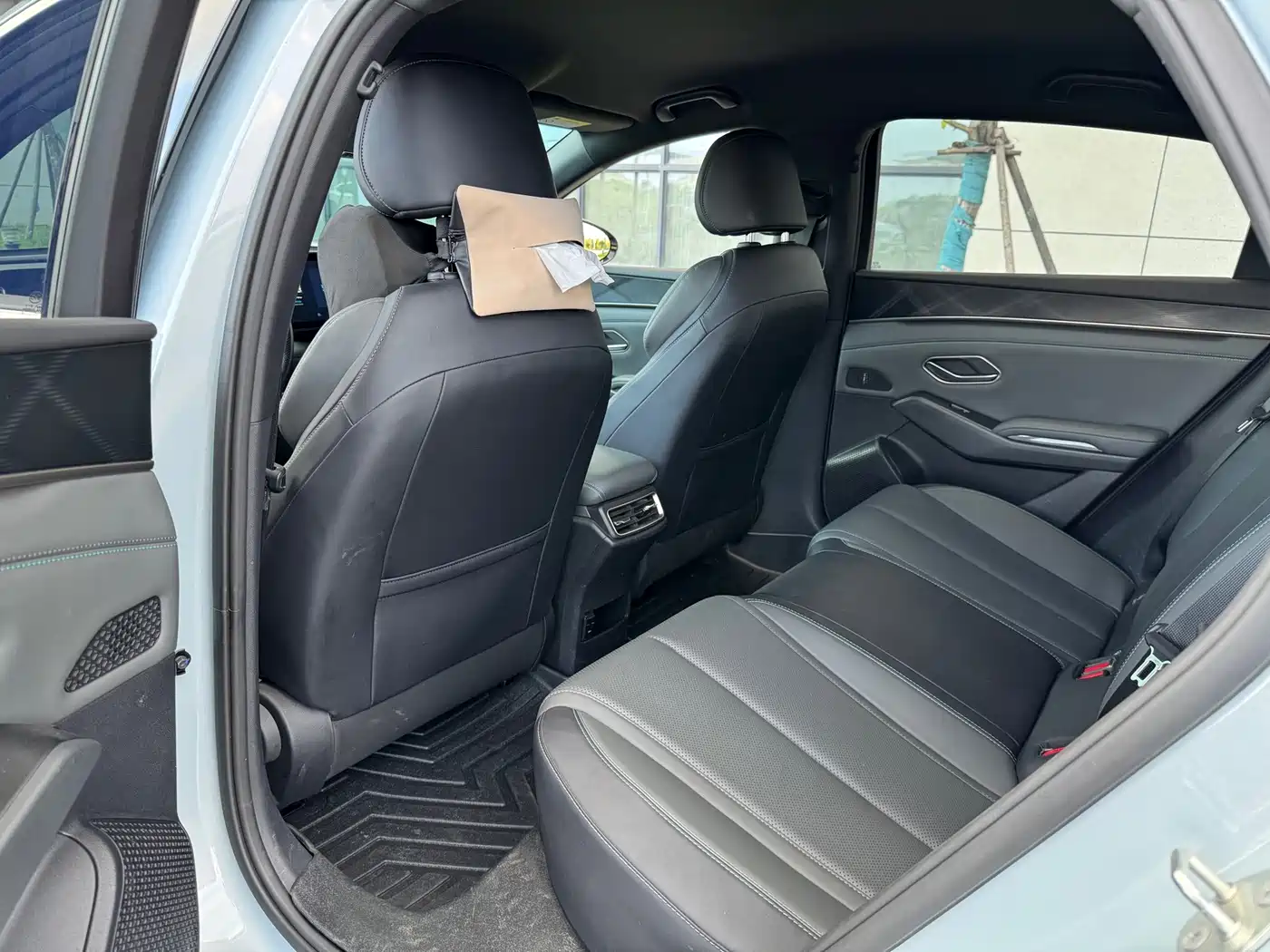 BYD Qin L 2024 2024 DM-i 80KM Leading Edition