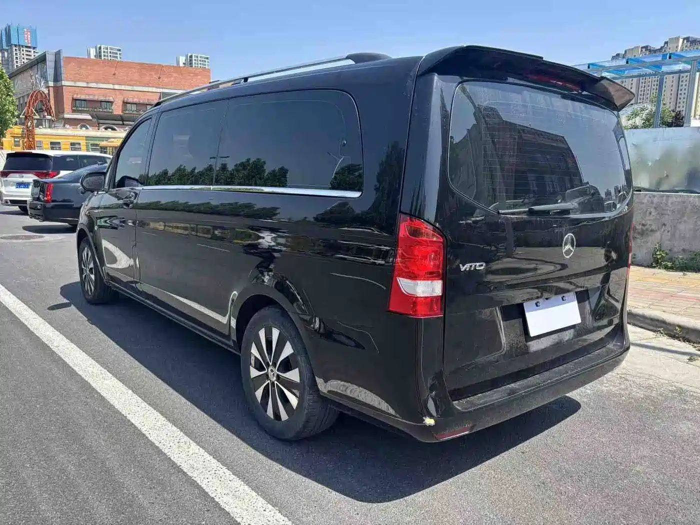 Mercedes-Benz Vito 2020 2.0T Elite Edition (7-seater) фото 11