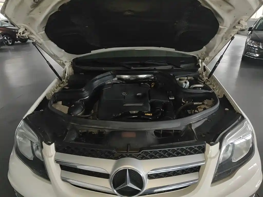 Mercedes-Benz GLK-Class 2015 GLK 260 4MATIC Dynamic Ultimate Edition фото 20
