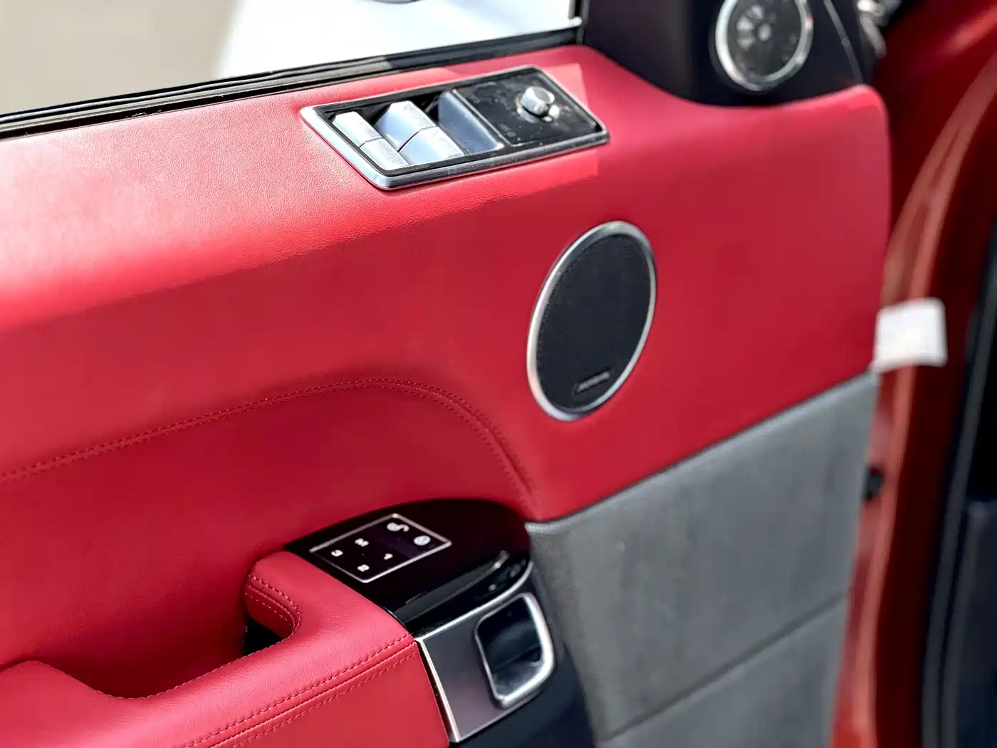 Land Rover Range Rover Sport 2014 3.0 SC V6 HSE DYNAMIC фото 5