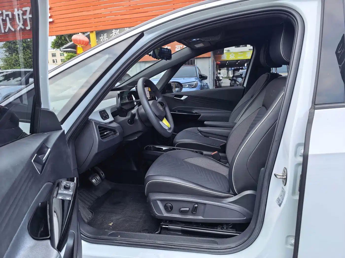 Volkswagen ID.3 2023 Upgraded Pure Intelligence Edition фото 6