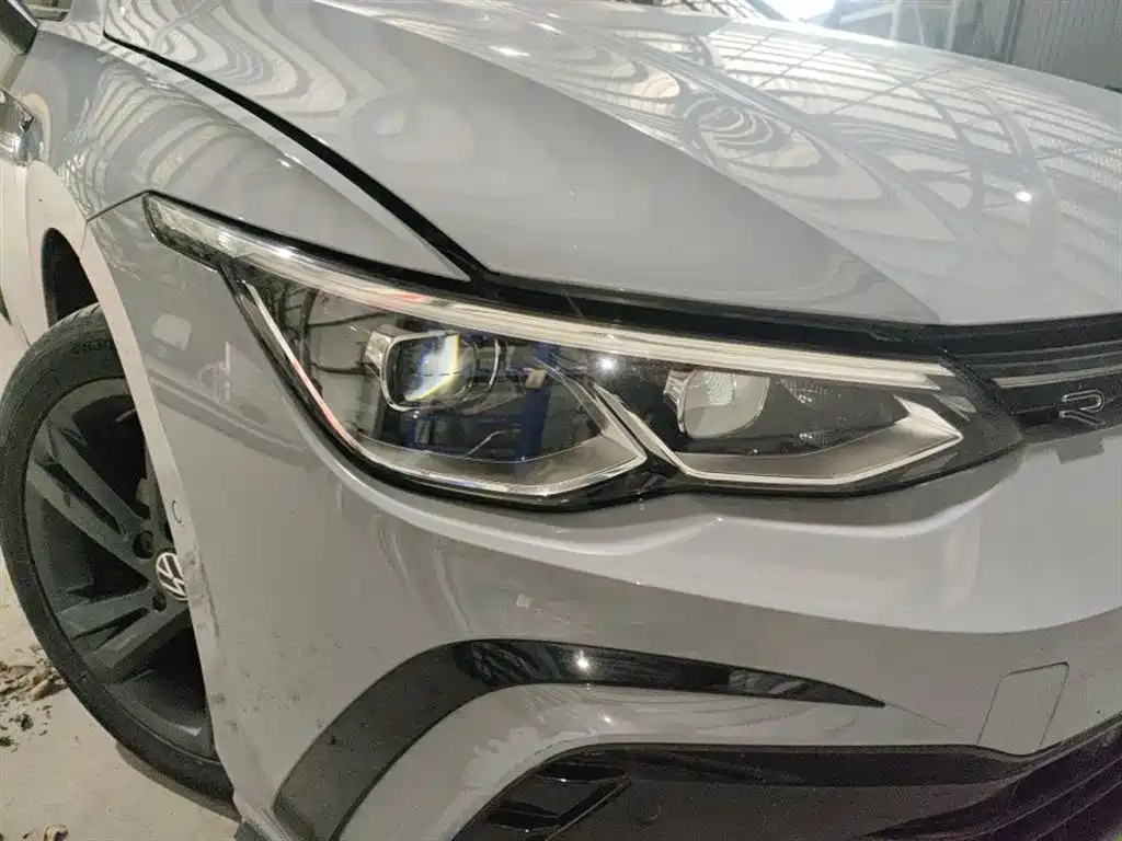 Volkswagen Golf 2023 280TSI DSG R-Line Lite фото 12
