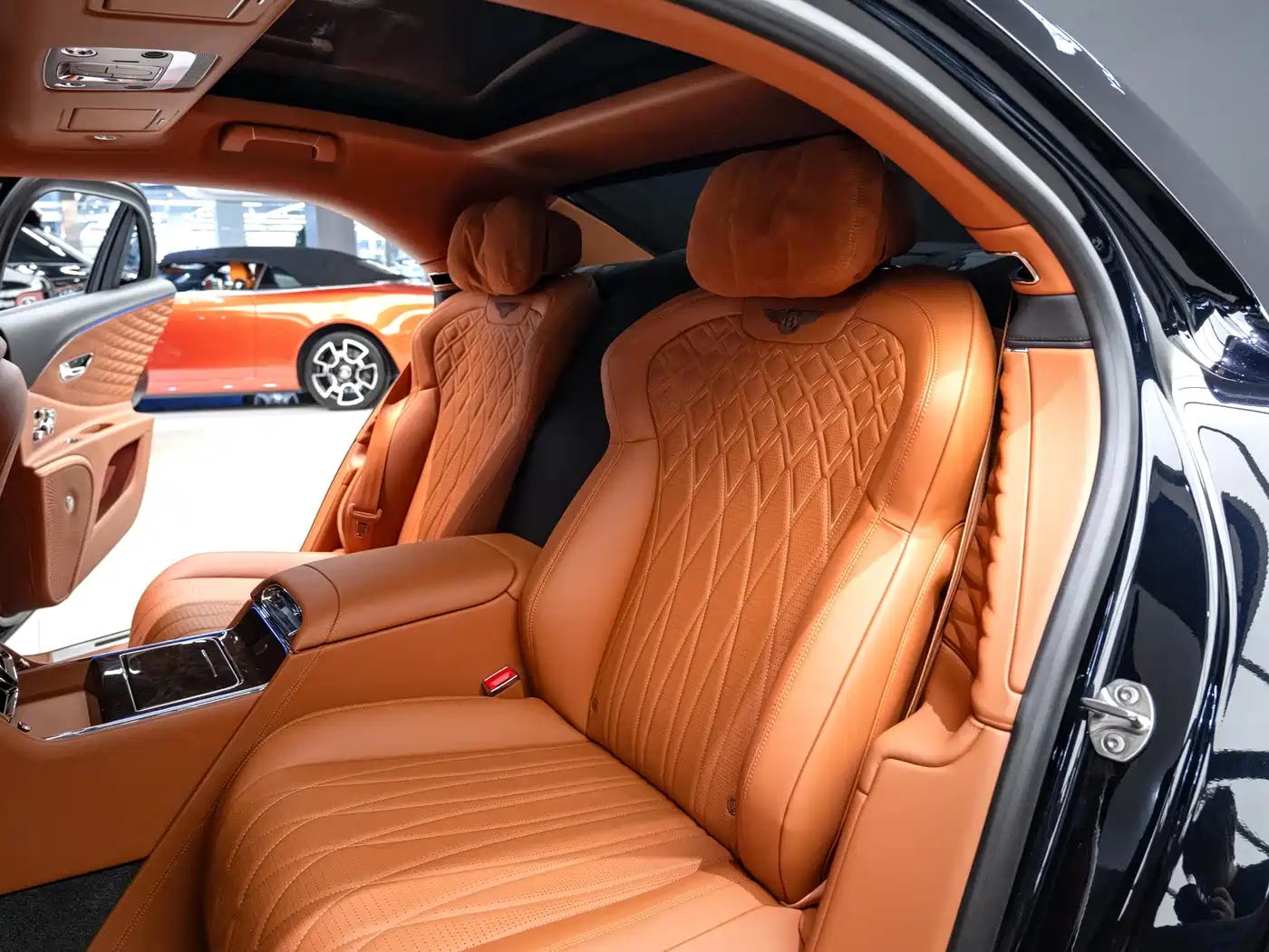 Bentley Flying Spur 2021 4.0T V8 Standard Version фото 12