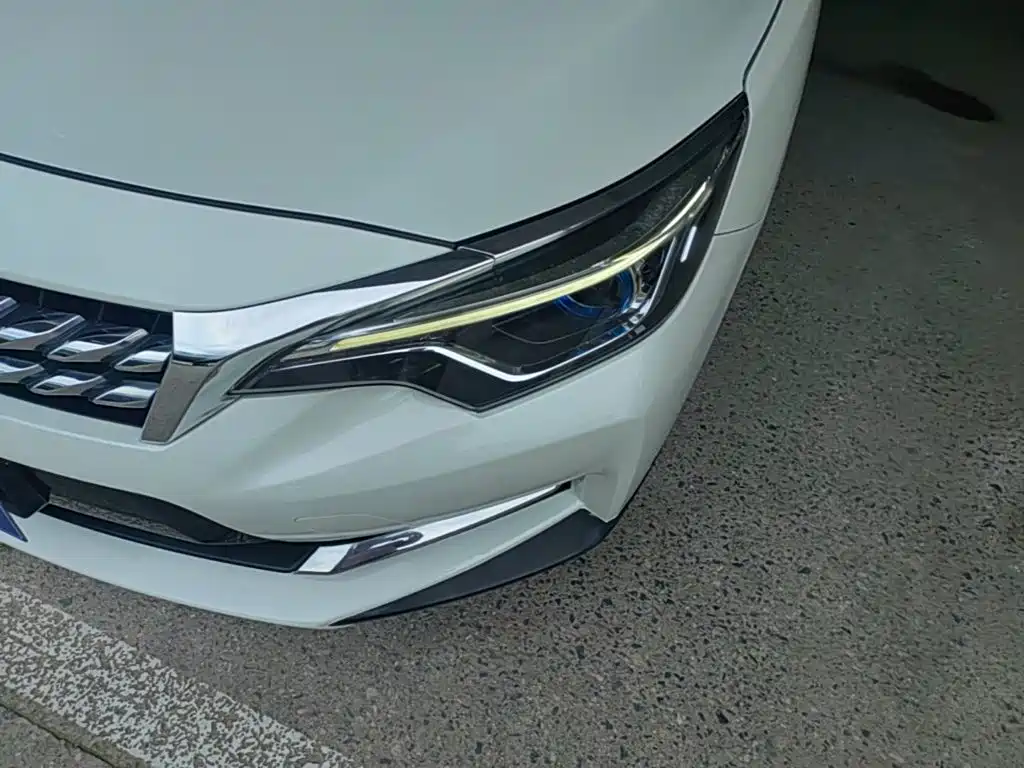 Venucia D60 2018 2018 1.6L CVT Smart Elite Edition