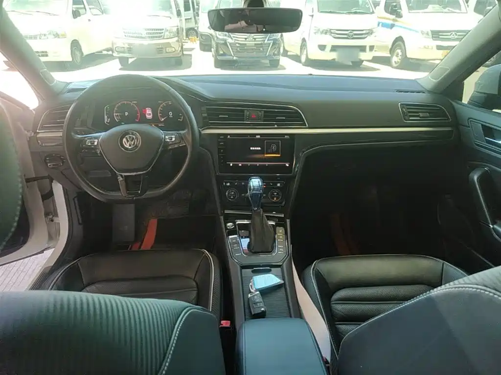 Volkswagen Lamando 2019 280TSI DSG Luxury Edition China VI фото 10