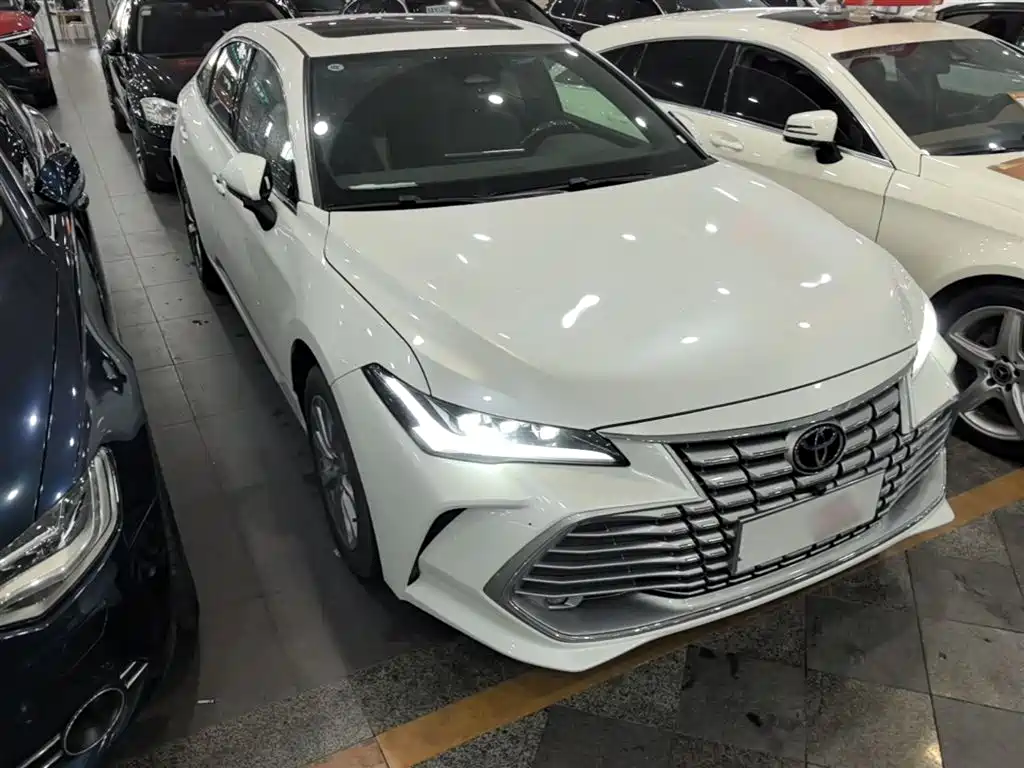 TOYOTA ASIAN DRAGON
