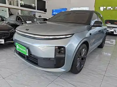 Li Auto L6