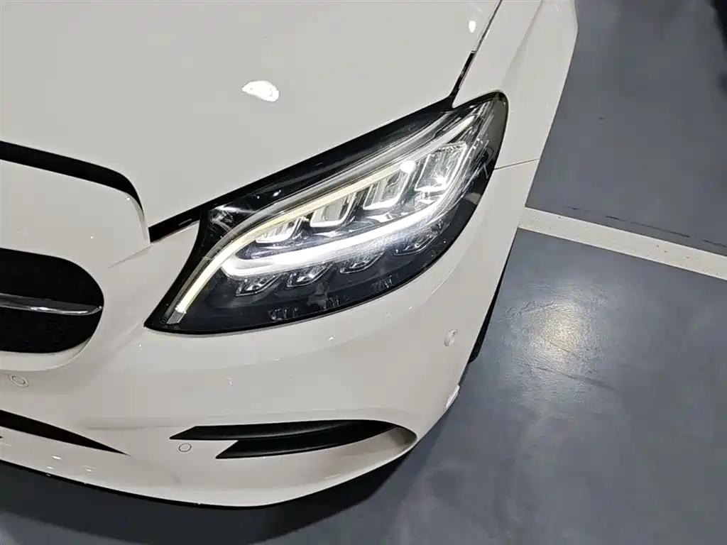 Mercedes-Benz C-Class 2021 C 260 L Sport Starry Exclusive Edition фото 24