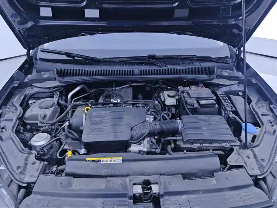 Volkswagen Lavida 2023 New Sharp 1.5L Auto Premium Edition фото 10