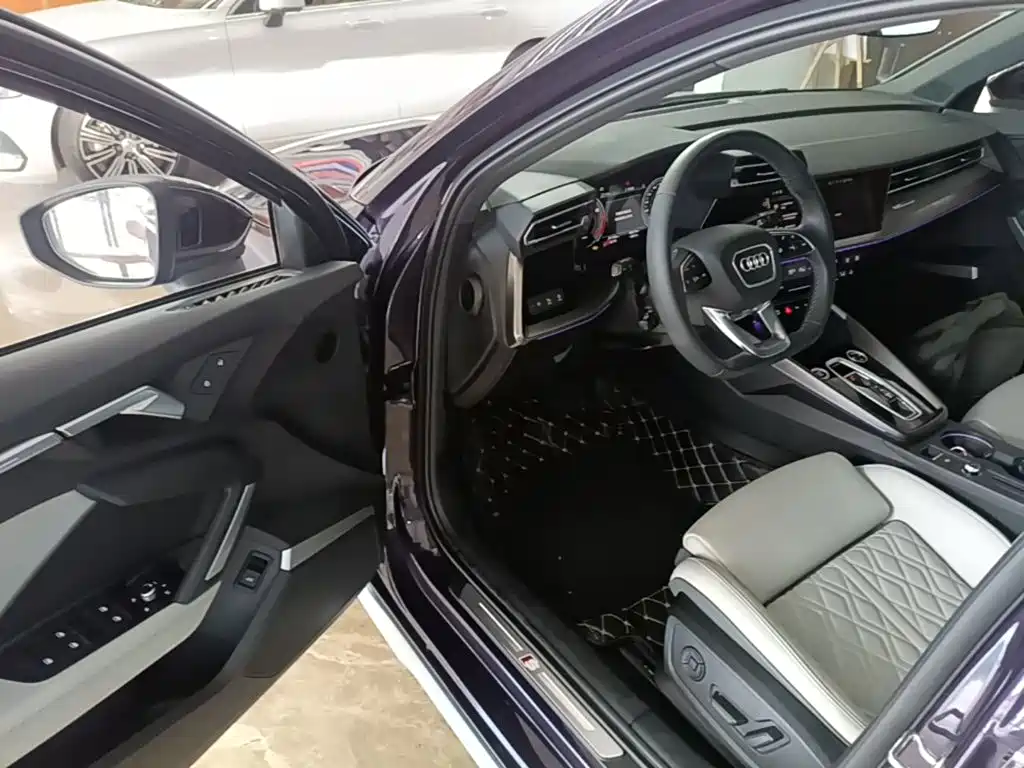 Фото 16 - Audi A3