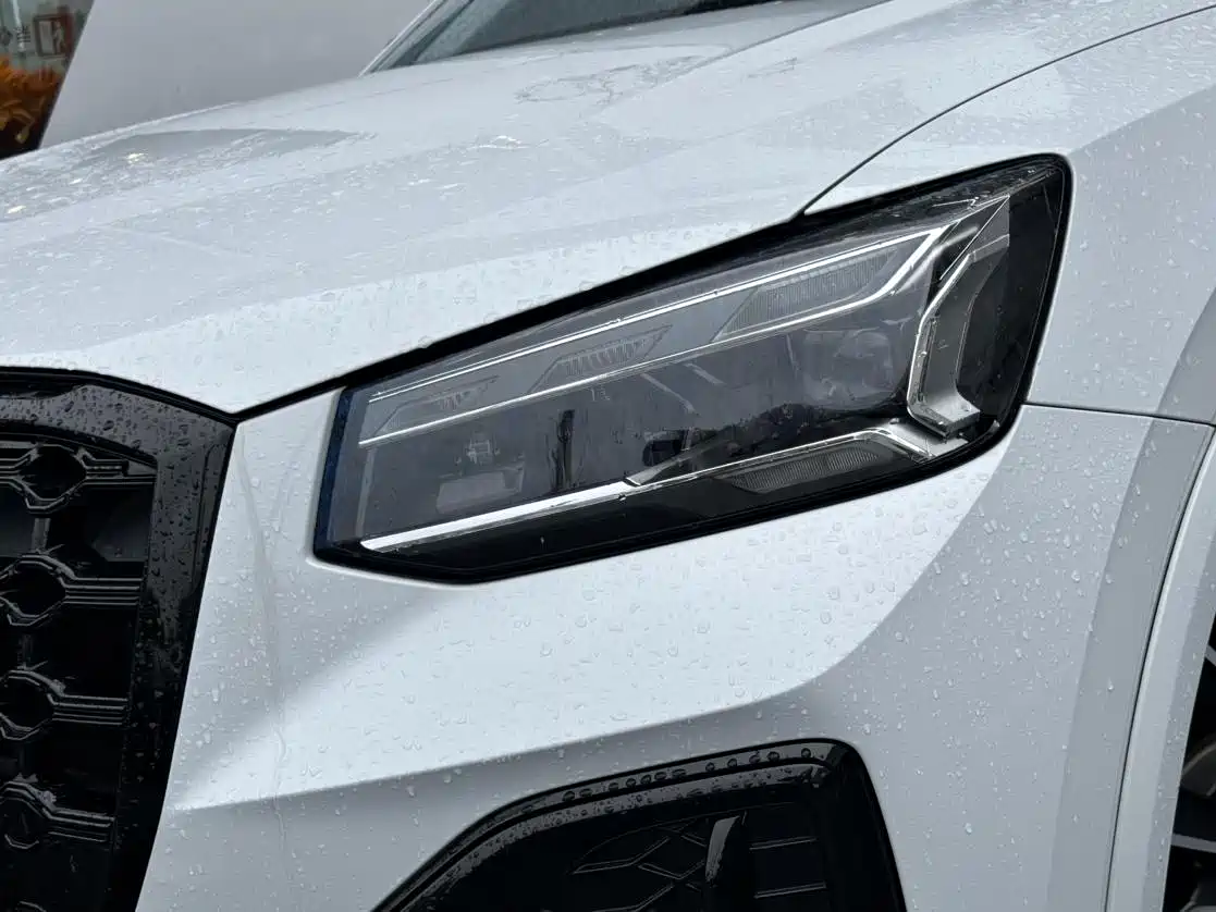 Audi Q2L 2024 2024 35TFSI Luxury Sport