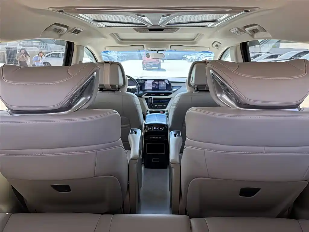 Buick GL8 2023 ES Landmaster Comfort фото 16