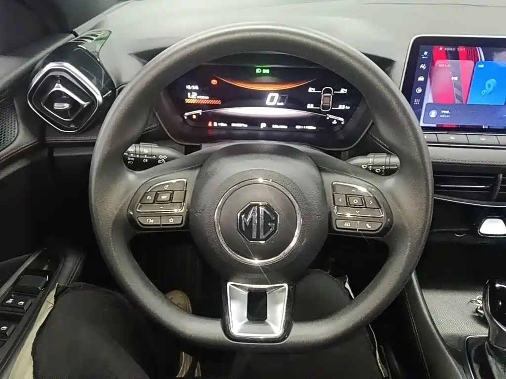 MG MG5 2025 2025 180DVVT Global Luxury Edition