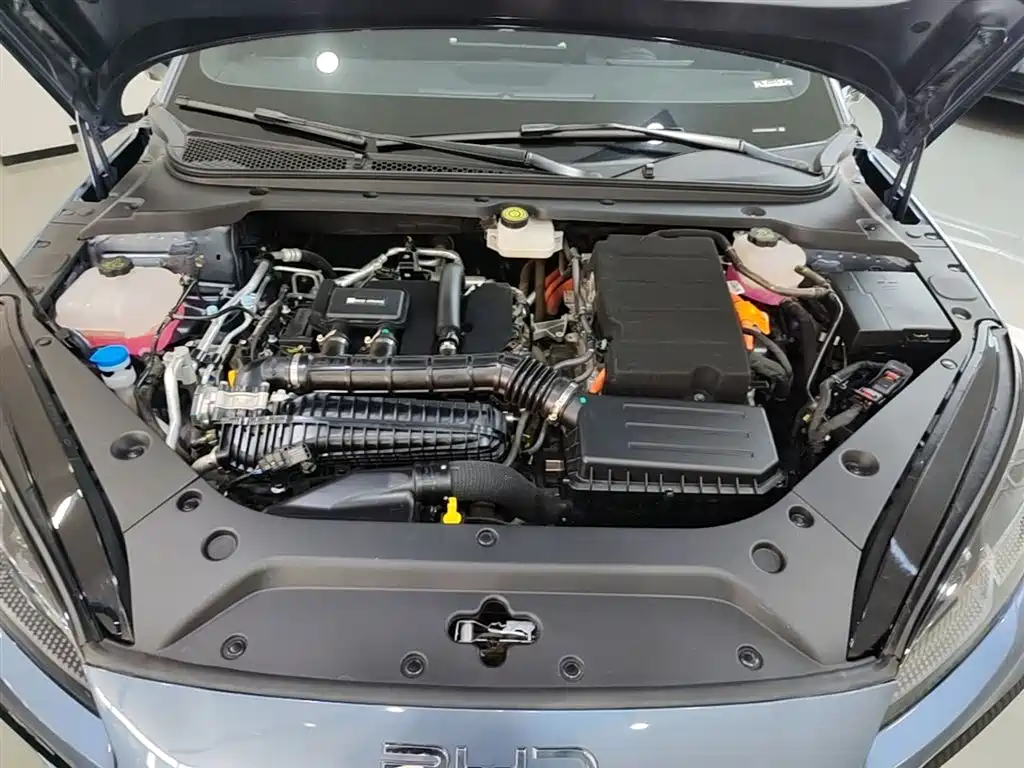 BYD Seal 06 New Energy 2025 DM-i Smart Drive Edition 120KM Prestige фото 20