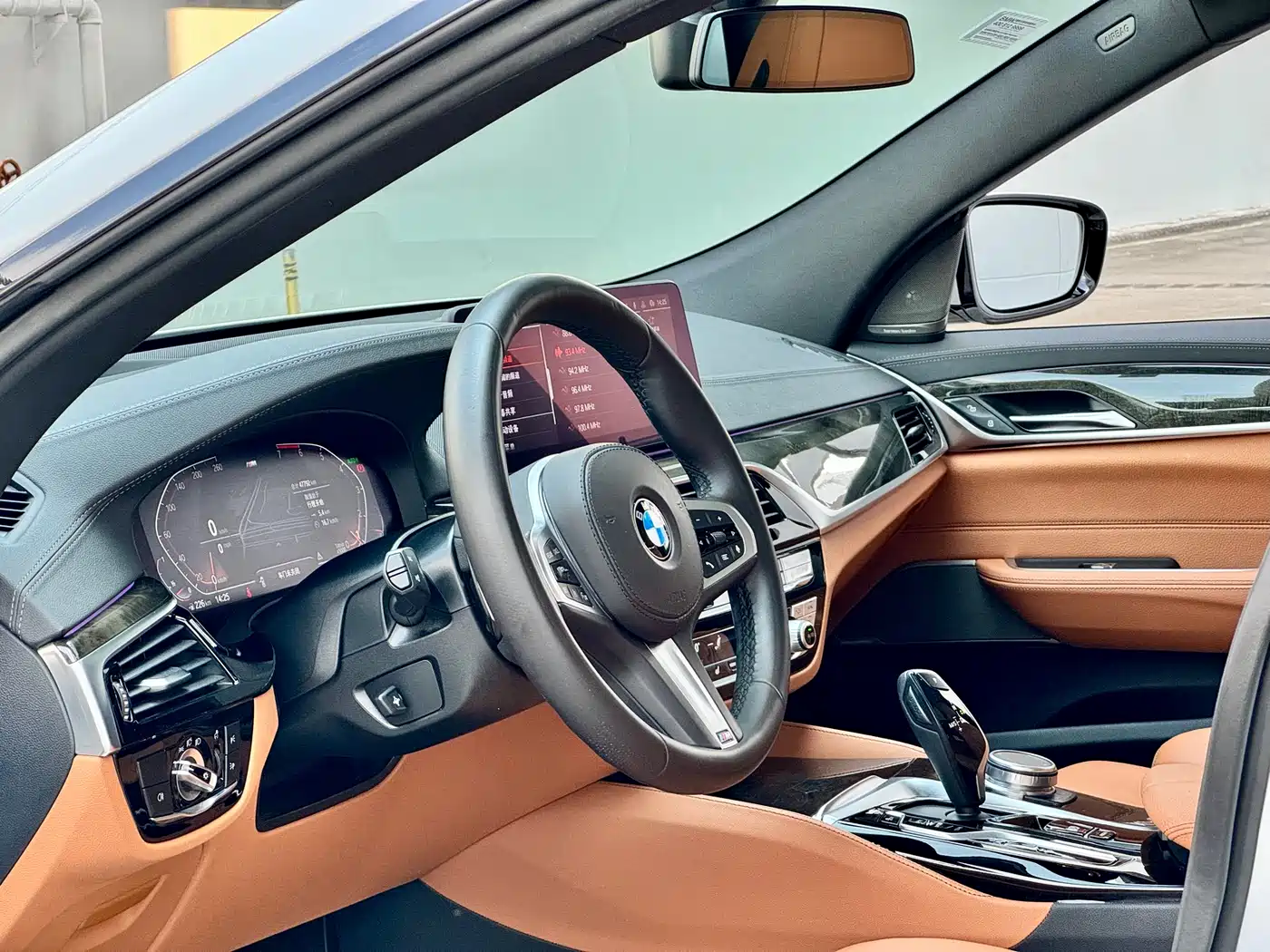 BMW 6 Series GT 2021 630i M Sport Package фото 6