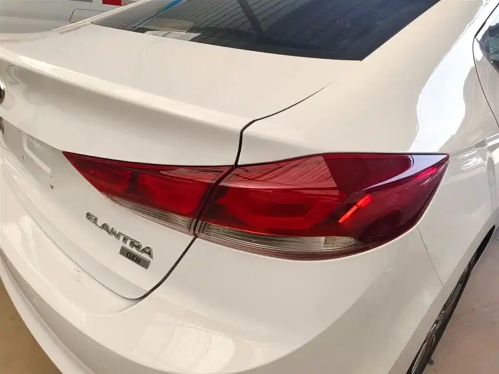 HYUNDAI LEAD