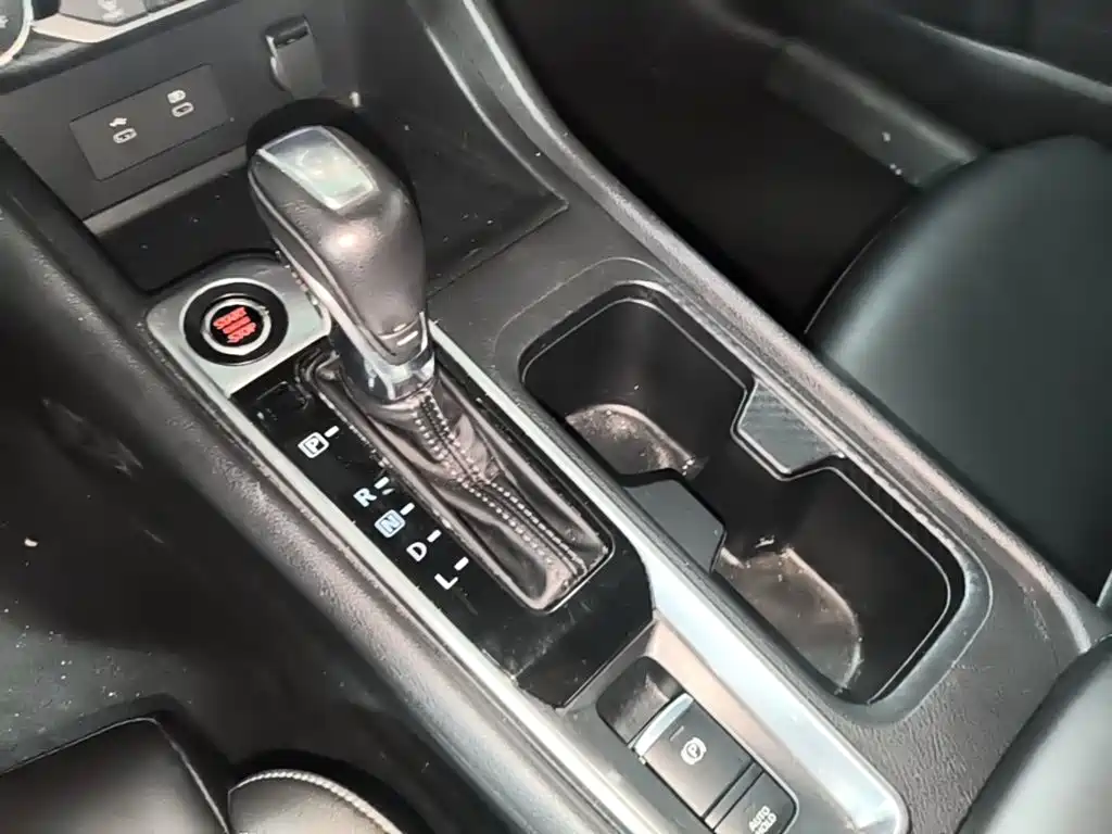 Nissan SYLPHY, миниатюра 14