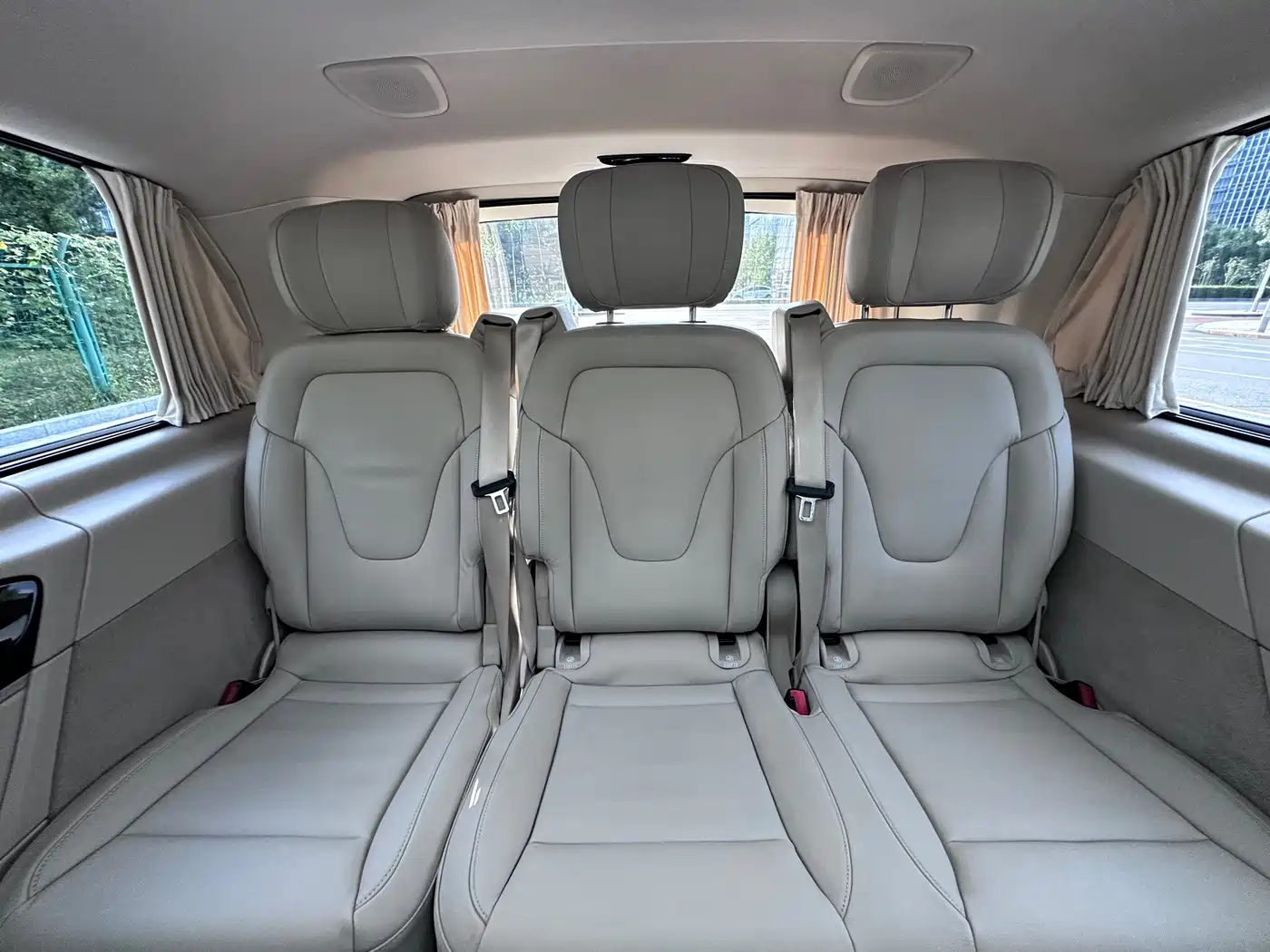 Mercedes-Benz V-Class 2017 2016 V 260 L Premium Long