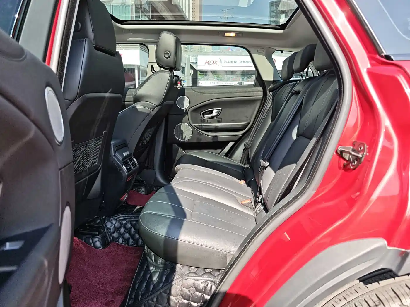 Land Rover Range Rover Evoque 2018 240PS SE Smart Edition фото 9