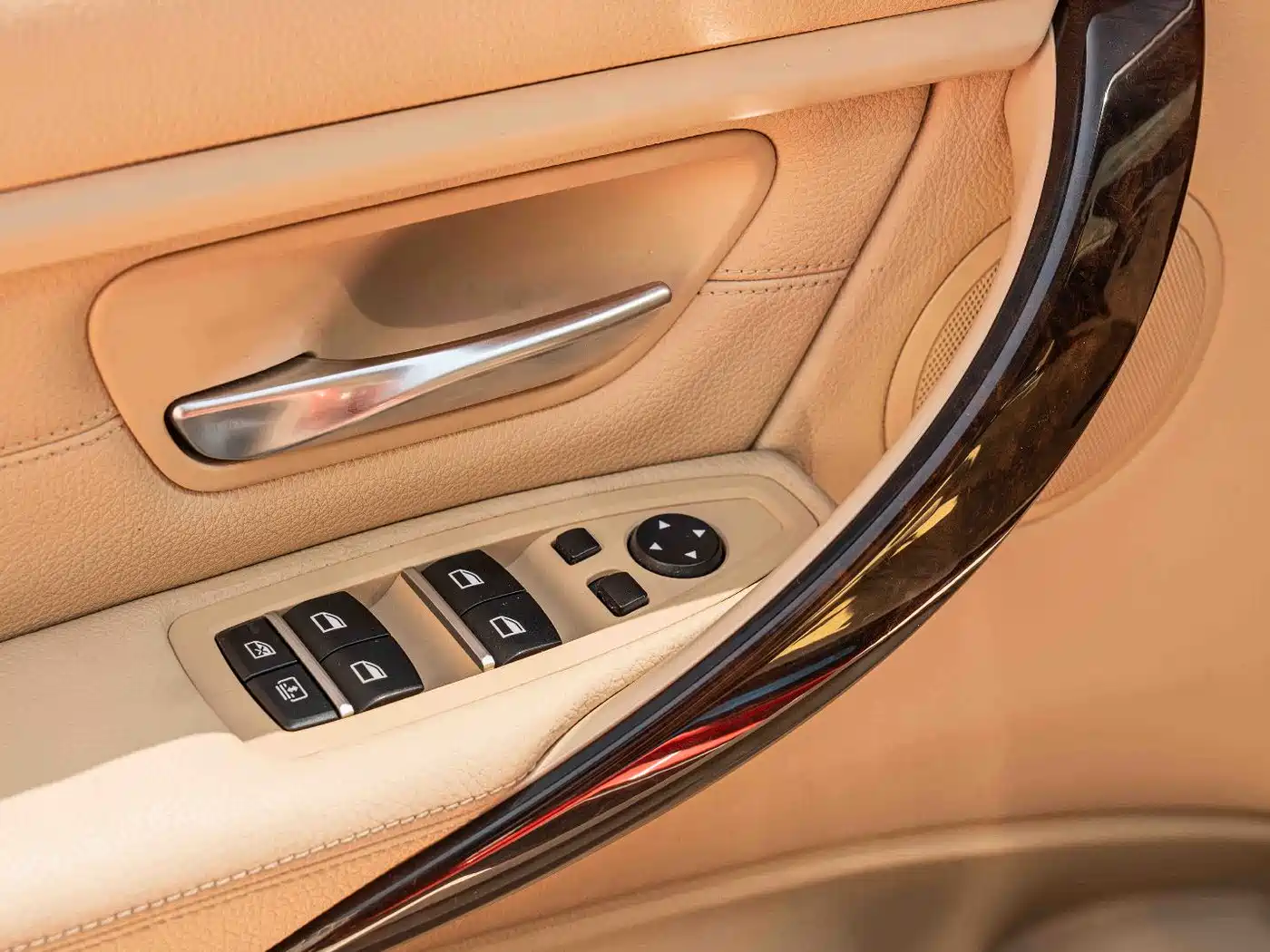 BMW 3 Series 2013 Facelift 320Li Luxury Design Package фото 18